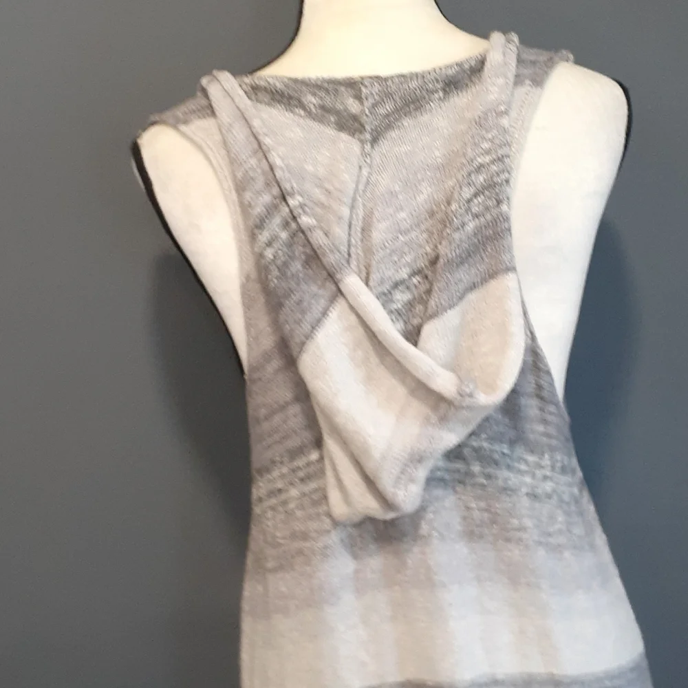 Free people gray knitted sweaters sz extra…